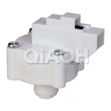 Fast plug type low voltage switch